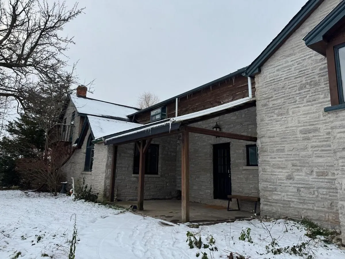 Holiday home Charming Rustic Farmhouse Caledonia