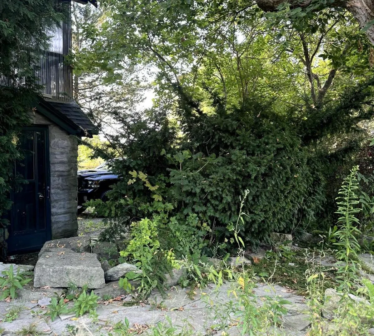 Vakantiehuis Charming Rustic Farmhouse Caledonia